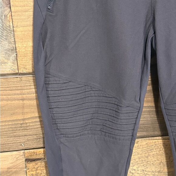 Athleta Gray Relaxed Fit Performance Pantsuit - Picture 5 of 7